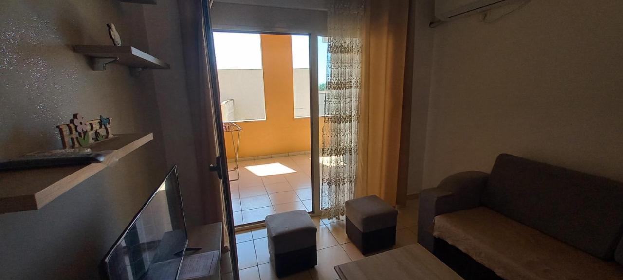 Nm - Apartment 1 Durres Exterior photo